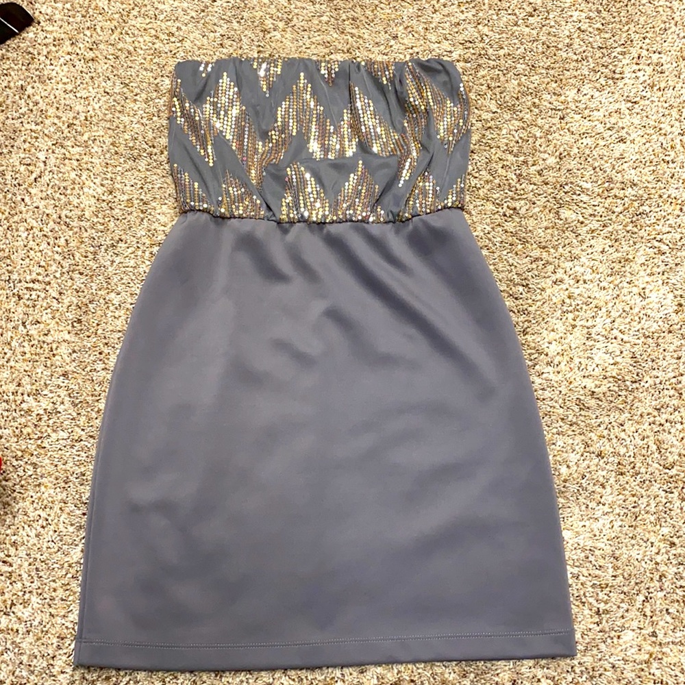 Strapless dress—gray with silver/gold sequins.  Perfect for a wedding or vacay!